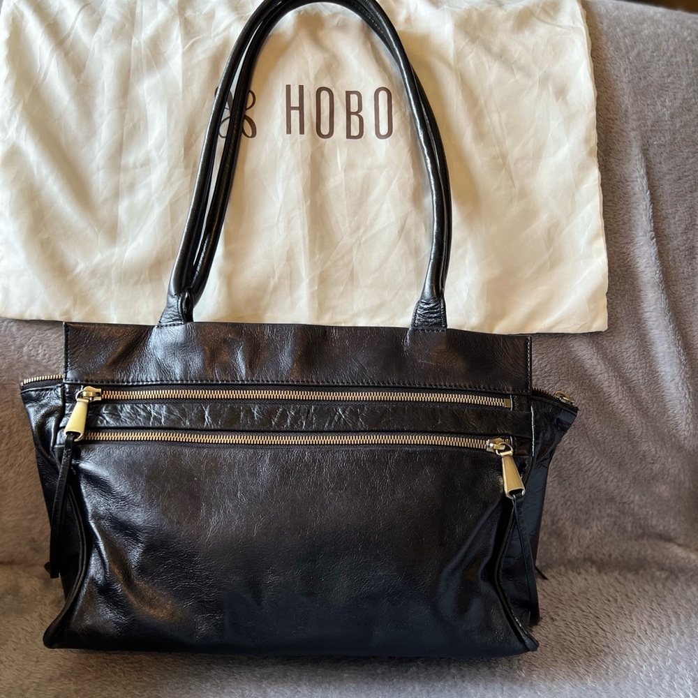 HOBO Borne Shoulder Bag